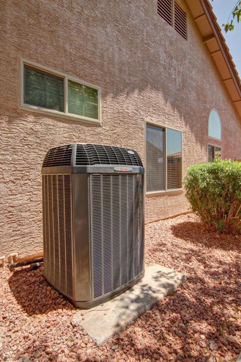 1114 W Iris Dr, Gilbert, AZ 85233 photo 48