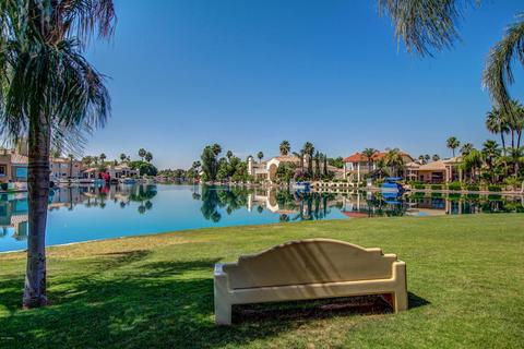 1114 W Iris Dr, Gilbert, AZ 85233 photo 4