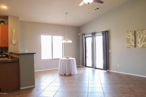 6323 S 25th Dr, Phoenix, AZ 85041 photo 9