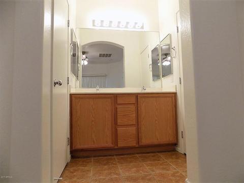1812 E Harrison St, Gilbert, AZ 85295 photo 17