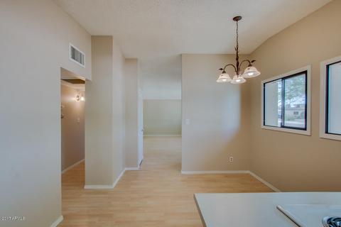 3651 E Shaw Butte Dr, Phoenix, AZ 85028 photo 5