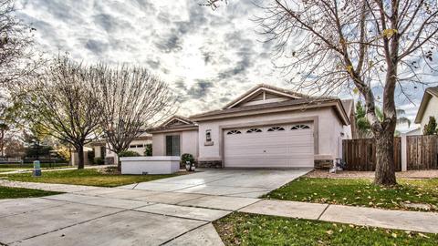 3381 E Lexington Ct, Gilbert, AZ 85234 photo 1