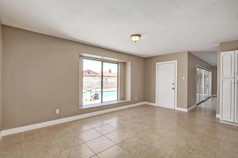 6424 W Devonshire Ave, Phoenix, AZ 85033 photo 11