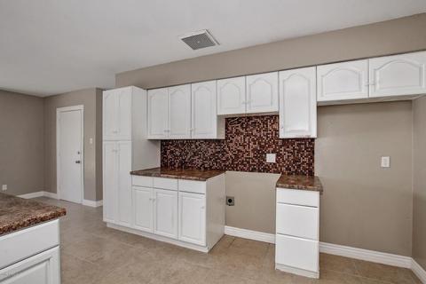 6424 W Devonshire Ave, Phoenix, AZ 85033 photo 16