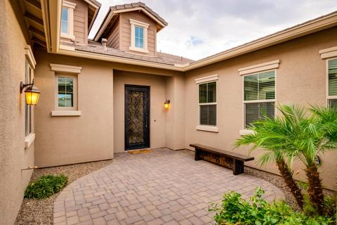 2479 E Ironside Dr, Gilbert, AZ 85298 photo 2