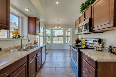 2318 E Austin Dr, Gilbert, AZ 85296 photo 10