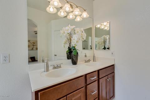 2318 E Austin Dr, Gilbert, AZ 85296 photo 21