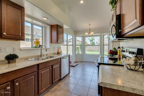 2318 E Austin Dr, Gilbert, AZ 85296 photo 11