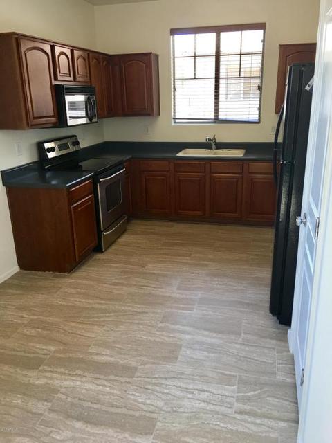 1945 Emily Ln, Gilbert, AZ 85295 photo 9