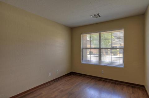 2915 W Carson Rd, Phoenix, AZ 85041 photo 5