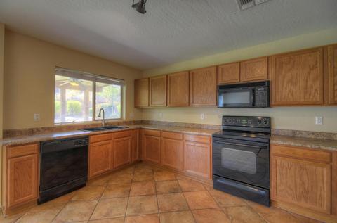 2915 W Carson Rd, Phoenix, AZ 85041 photo 11