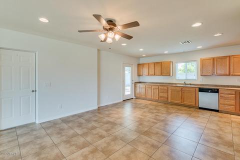 4129 E Turney Ave, Phoenix, AZ 85018 photo 1