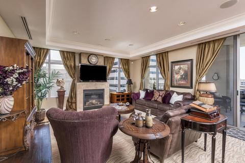 2211 E Camelback Rd #404, Phoenix, AZ 85016 photo 8