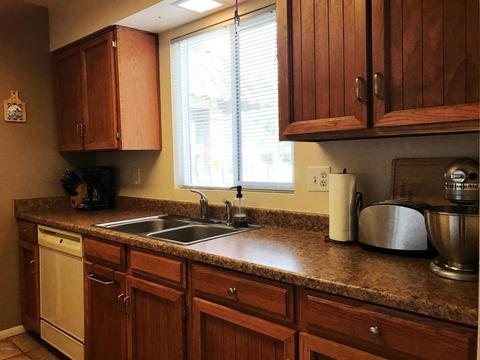 409 E Colgate Dr, Tempe, AZ 85283 photo 3