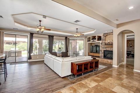 8825 E Palm Ln, Mesa, AZ 85207 photo 14