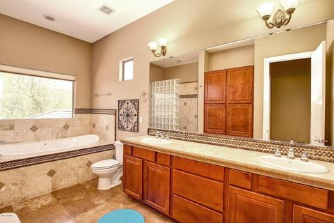 8825 E Palm Ln, Mesa, AZ 85207 photo 32