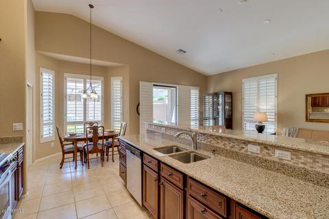 7248 E Nance St, Mesa, AZ 85207 photo 6