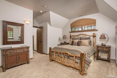 1758 Elysian Ct, Flagstaff, AZ 86005 photo 10