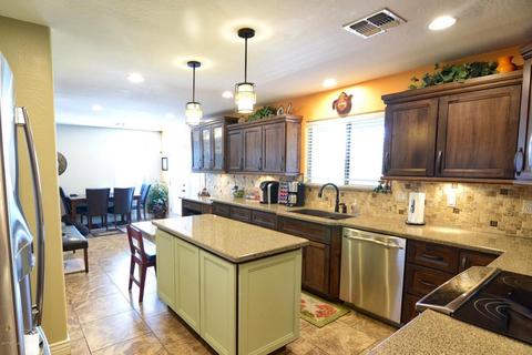 15415 W Mescal St, Surprise, AZ 85379 photo 2