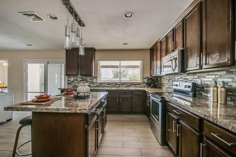 4612 E Vineyard Rd, Phoenix, AZ 85042 photo 4