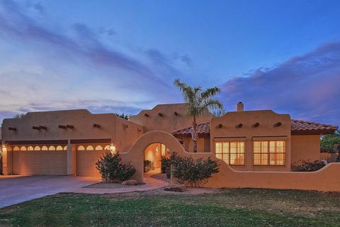 3418 E Las Rocas Dr, Phoenix, AZ 85028 photo 1
