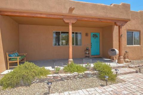 2026 E Dolores Rd, Phoenix, AZ 85086 photo 2