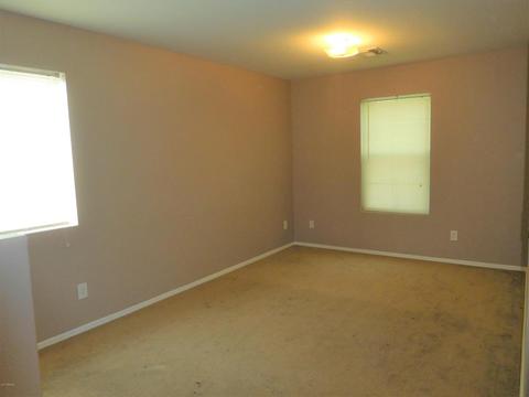 6820 S 38th Dr, Phoenix, AZ 85041 photo 11