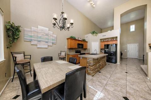 3381 S Lawson Dr, Apache Junction, AZ 85120 photo 6