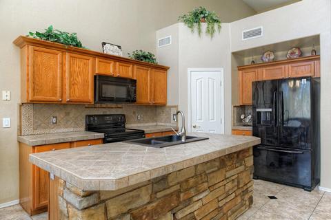 3381 S Lawson Dr, Apache Junction, AZ 85120 photo 7