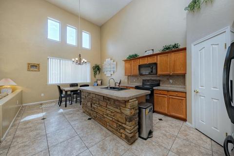 3381 S Lawson Dr, Apache Junction, AZ 85120 photo 5
