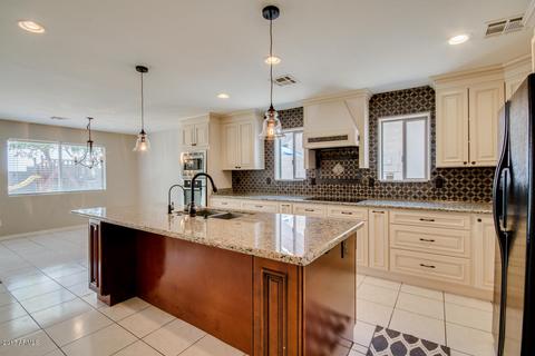 552 N Falcon Dr, Gilbert, AZ 85234 photo 21