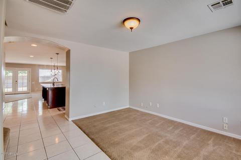552 N Falcon Dr, Gilbert, AZ 85234 photo 11