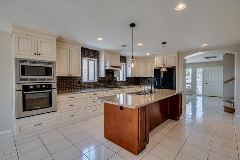 552 N Falcon Dr, Gilbert, AZ 85234 photo 30