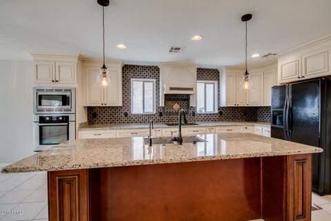 552 N Falcon Dr, Gilbert, AZ 85234 photo 33