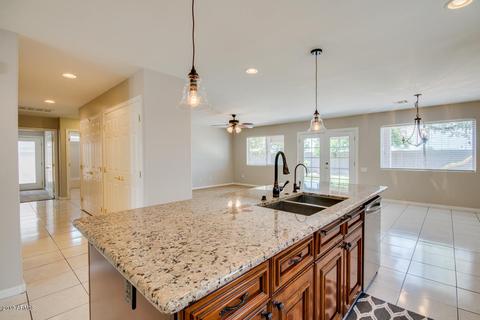 552 N Falcon Dr, Gilbert, AZ 85234 photo 26