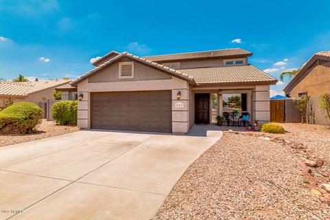 552 N Falcon Dr, Gilbert, AZ 85234 photo 4