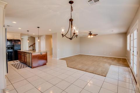 552 N Falcon Dr, Gilbert, AZ 85234 photo 15