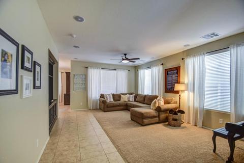 3444 E Robin Ln, Gilbert, AZ 85296 photo 5