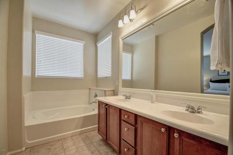 3444 E Robin Ln, Gilbert, AZ 85296 photo 31