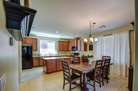 3444 E Robin Ln, Gilbert, AZ 85296 photo 7