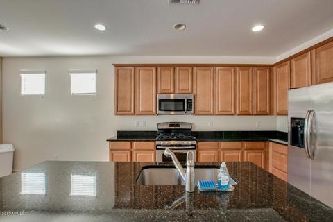 871 E Buckingham Ave, Gilbert, AZ 85297 photo 5
