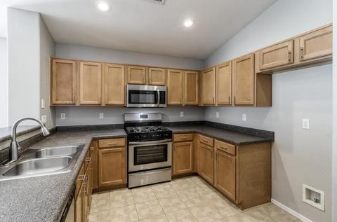 10238 E Knowles Ave, Mesa, AZ 85209 photo 9