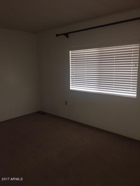 2934 E Oraibi Dr, Phoenix, AZ 85050 photo 9