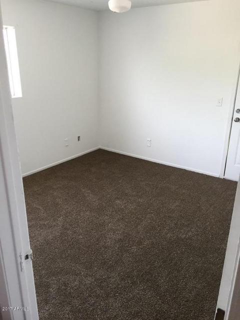 5208 N 39th Dr, Phoenix, AZ 85019 photo 6