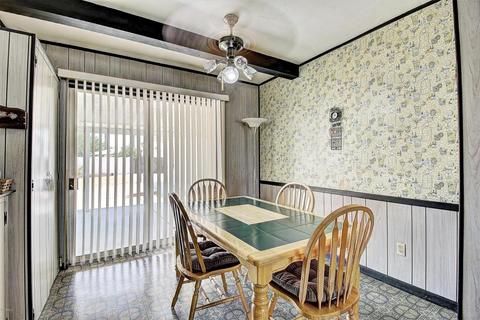 2031 E Cheery Lynn Rd, Phoenix, AZ 85016 photo 10
