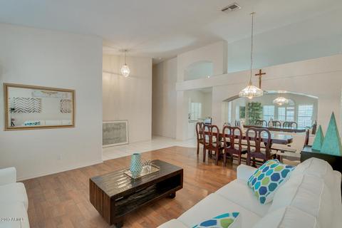 238 E Sagebrush St, Gilbert, AZ 85296 photo 4