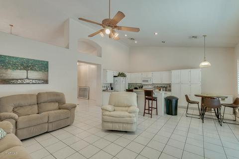 238 E Sagebrush St, Gilbert, AZ 85296 photo 5