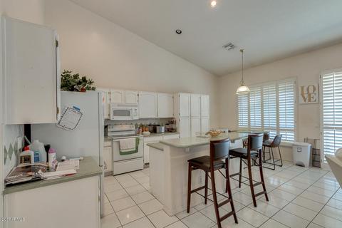 238 E Sagebrush St, Gilbert, AZ 85296 photo 8