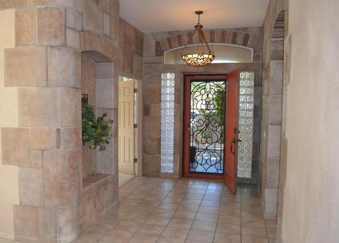 4116 E Hancock Dr, Phoenix, AZ 85028 photo 2