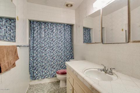 10004 N 16th Dr, Phoenix, AZ 85021 photo 3